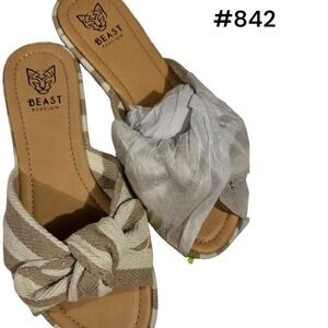 New Tan & Cream Beast Slides Size 8